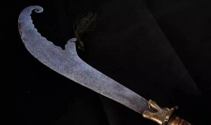 水浒传中出场最多兵器宋江卢俊义用它防身李逵用它怒杀四虎