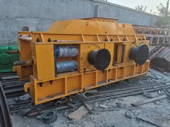 出售150100对辊制砂机 制砂洗砂生产线等 - 山亭区盛合矿业设备回收厂