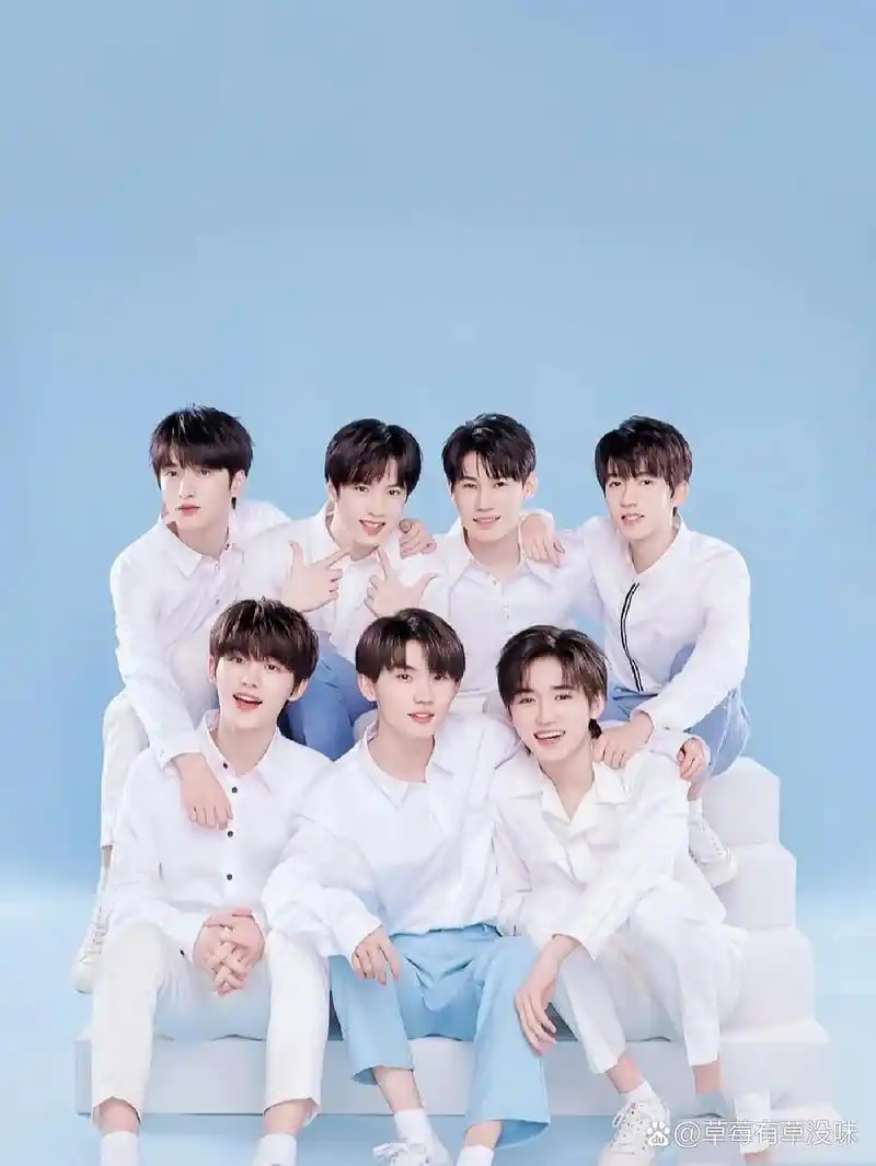 tnt的团体合照来了,想要的赶紧收藏起来吧