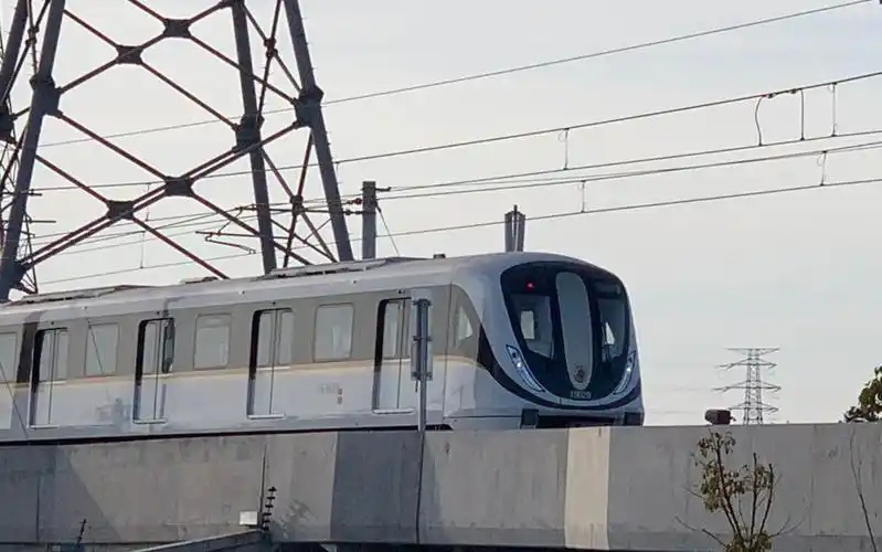 【上海地铁15号线】陈太路基地出入库线观看出库车_哔哩哔哩_bilibili