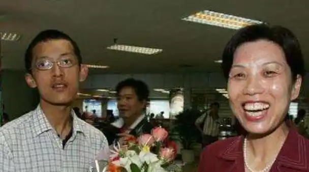 北大才子出家父母反对多年后父母终于释怀