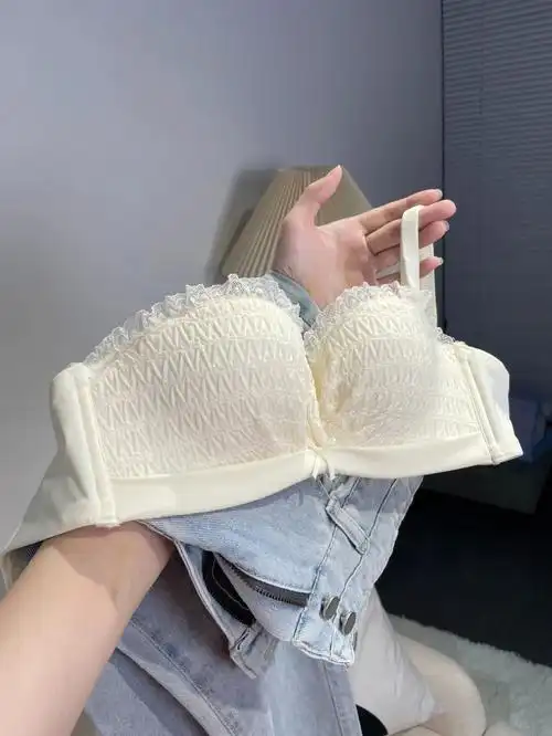 褶皱感蕾丝小胸内衣美到小姐姐想尖叫哦