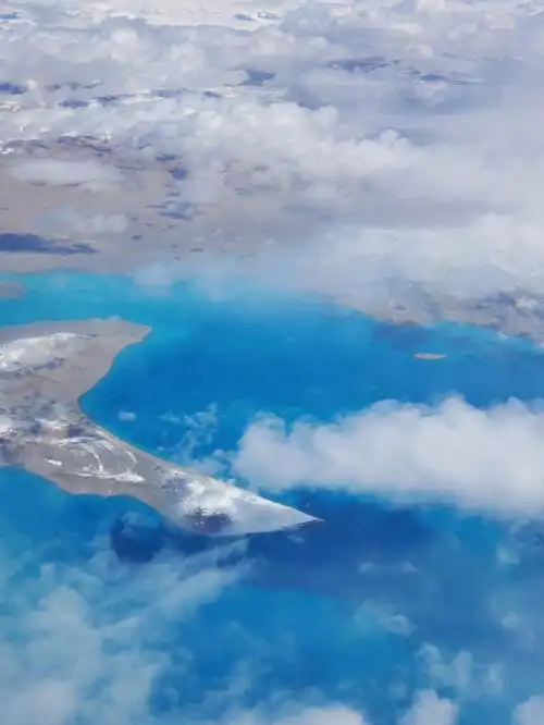 西藏高空抓拍珠穆朗玛峰