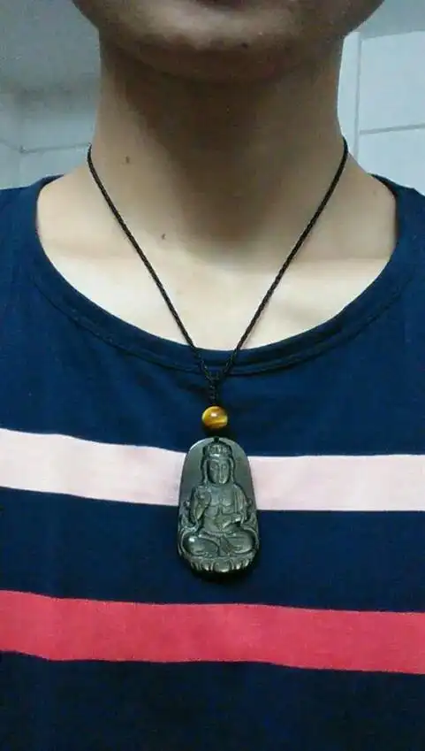 黑曜石观音吊坠男生戴好吗?如果不经常戴用红布包起来行吗