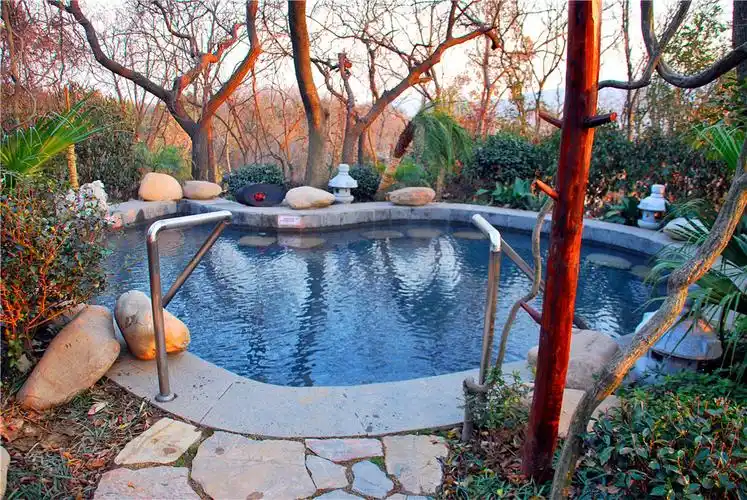 汤山紫清湖旅游区森林温泉