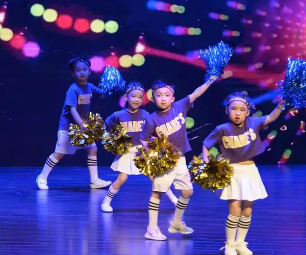 阳光国学幼儿园毕业典礼暨文艺汇演圆满结束