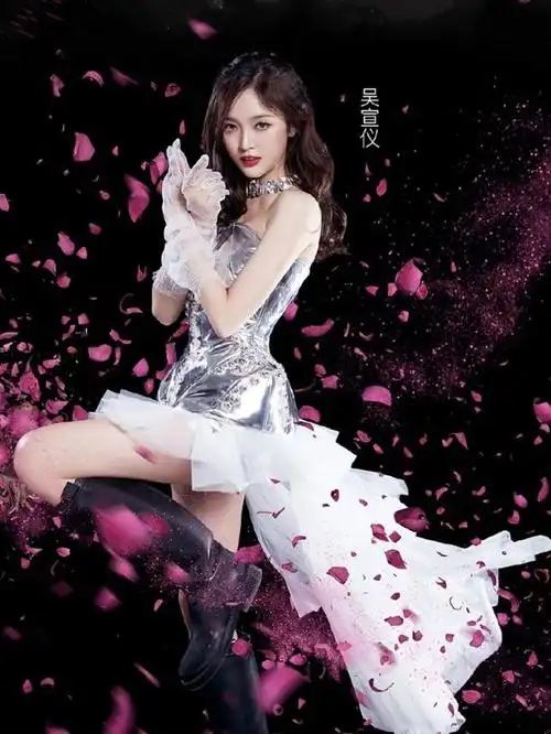 火箭少女拍宣传海报!孟美岐洒脱吴宣仪梦幻,被杨超越的小脸惊艳