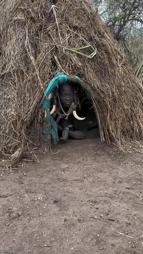 世界上最穷的地方,或许就是非洲原始部落了