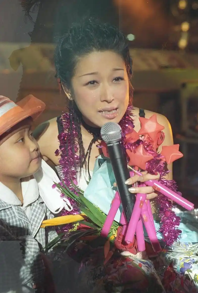 《孙悦:逆境中的母爱之路,让人动容的故事》      孙悦:逆风中的坚毅