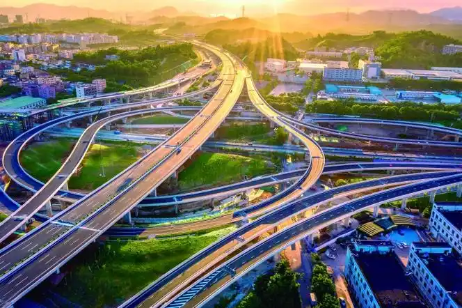 插上智能化翅膀 高速公路企业开辟发展新路径
