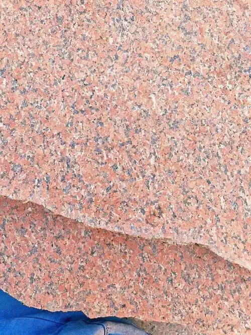 娄底石岛红石材价格 红色花岗岩工程建设板材 防滑花岗岩火烧板加工