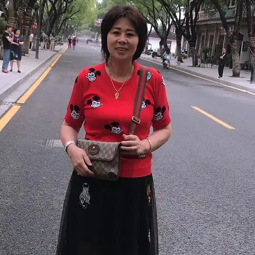 61岁离异女征婚照片(id:4958397)_上海上海征婚交友_我主良缘网