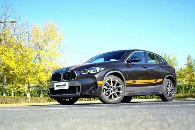 《豪华180》评测宝马x2 豪华氛围不足/配置拖后腿-图9