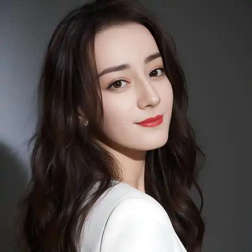 迪丽热巴氛围感头像✨绝美预警!