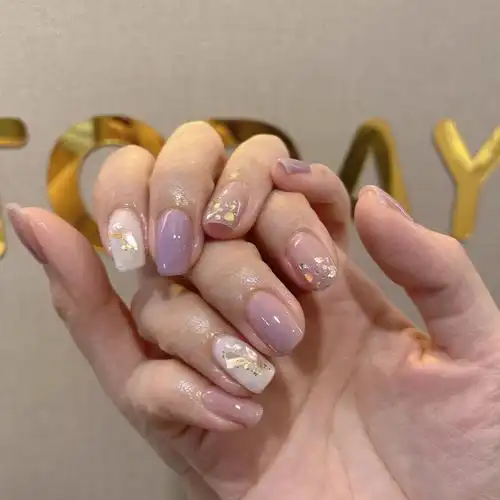 一百多的仙气香芋紫美甲原创款式