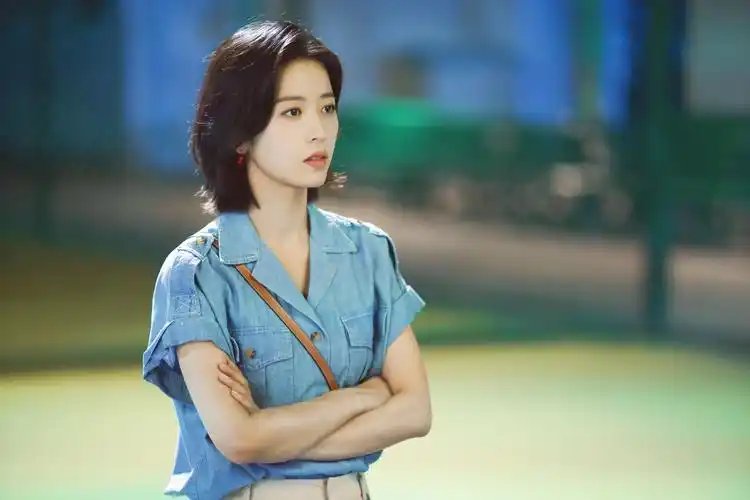 周雨彤 x 梁友安 | 电脑壁纸|周雨彤|壁纸|电脑_新浪新闻