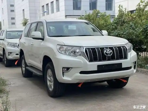 23款中东版丰田霸道4000天津港售价59万可优惠可分期可置换