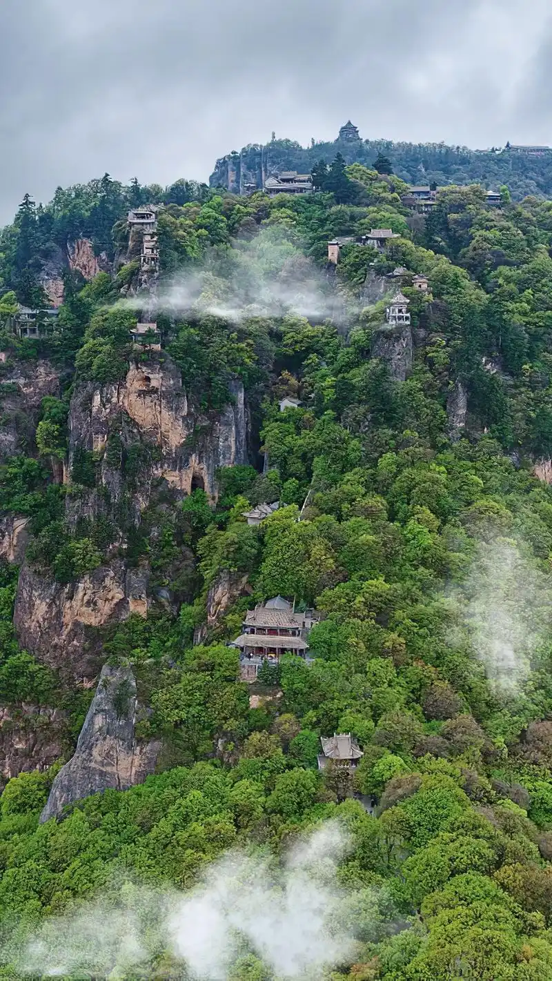 崆峒山,位于甘肃省平凉市,是丝绸之路西出关中之要塞.作为上古 - 抖音
