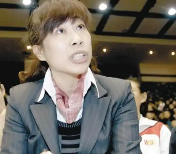 篮球运动在中国一直备受瞩目,许多家庭都有着这项运动的基因.