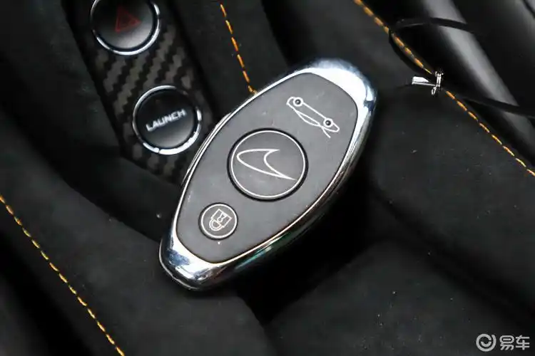 【迈凯伦720s2018款4.0t coupe内饰汽车图片-汽车图片大全】-易车