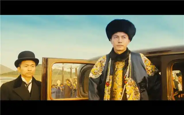 原创尊龙:《末代皇帝》中的溥仪,无妻无子68岁在加拿大独自生活