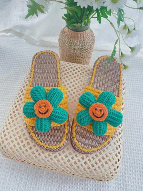 夏日笑脸花朵钩织拖鞋附图解