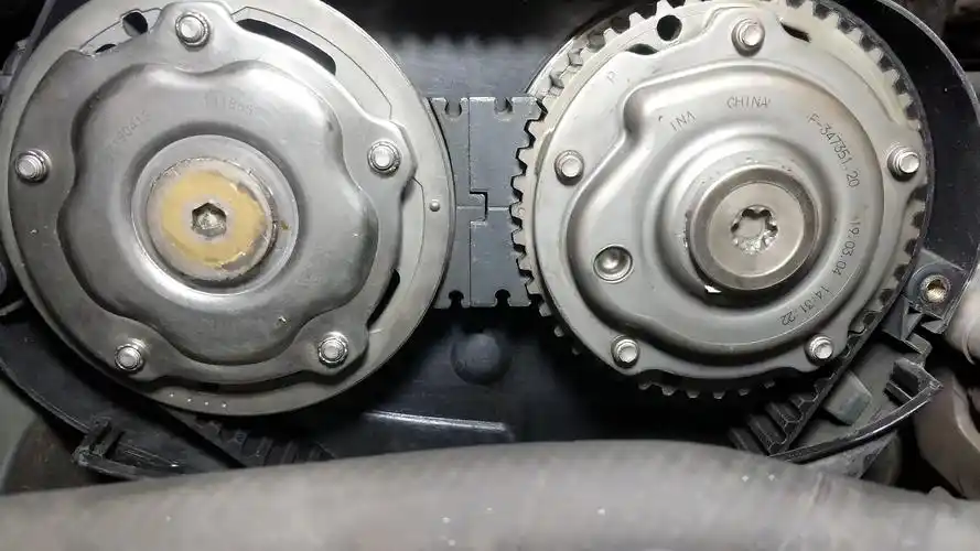 你好老师科鲁兹的正时我拆开看了是对的凸轮轴也是对的我发图片给你看