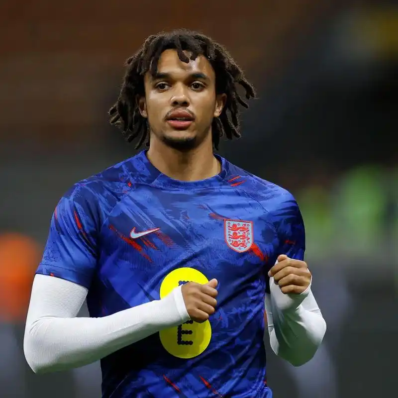 阿诺德:想成为英格兰国家队中场的首选