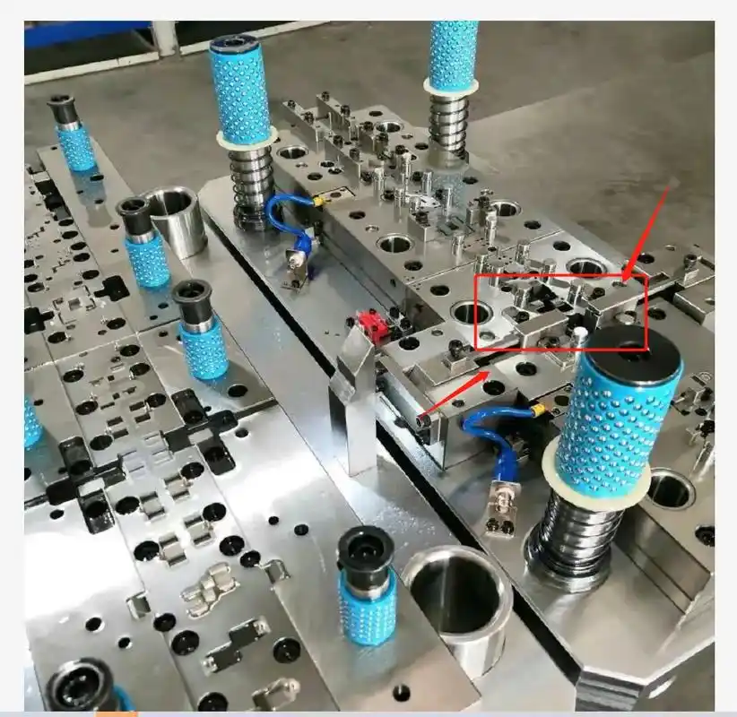 精密五金冲压模具制作厂家!#工厂实拍视频 #模具制造 #专业 - 抖音