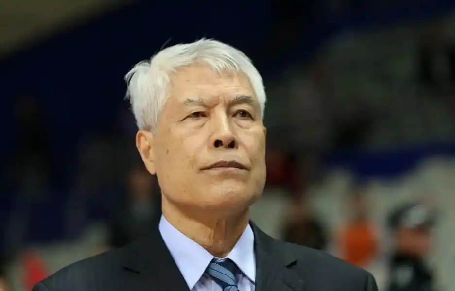 蒋兴权正式离开辽篮!杨鸣缺少辅助独木难支,该考验真正的技术了