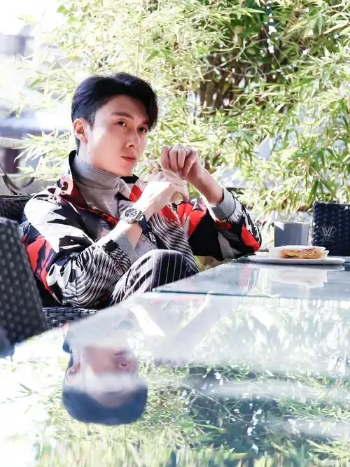 我家信号王王浩信出道16周年喽