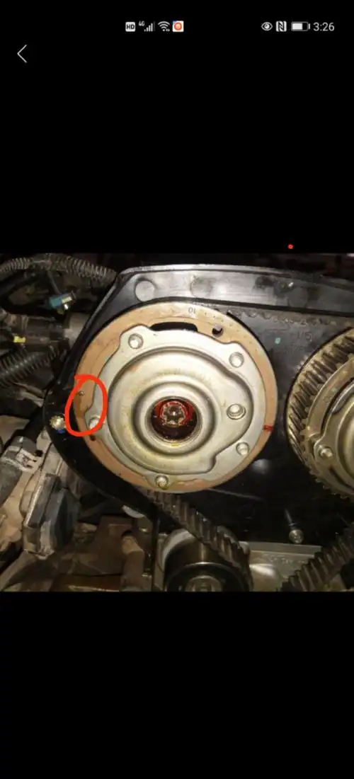 别克英朗2010款gt16l凸轮轴与齿轮怎么找位置