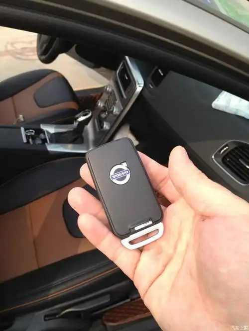 【图】s60l 海贝灰智行提车 拍几张照片_沃尔沃s60论坛_汽车之家论坛