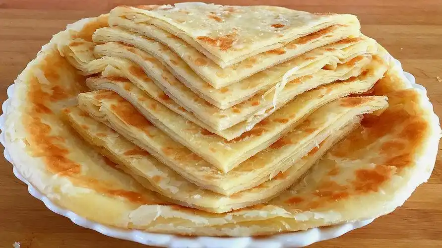 面粉别蒸馒头了,教你做柔软多层家常饼,层次分明简单快速