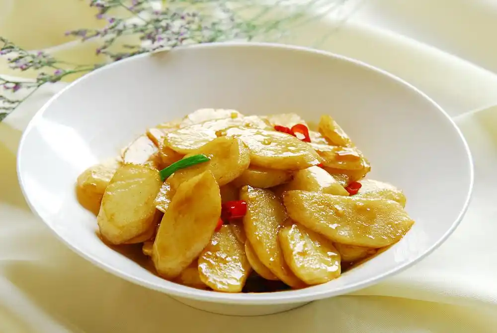 炒山药片:干脆爽口的珍馐美味