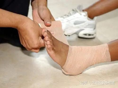 跌打损伤出现后怎么处理患处才正确这样做能让患处更快康复