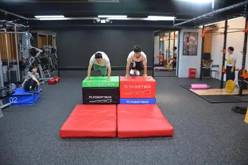 关于体验室内跑酷运动的介绍