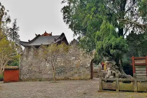 昆明游之三,金殿和滇池,19-3-19