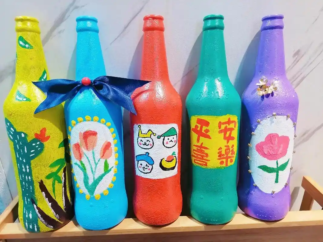 玻璃瓶丙烯手绘,#给生活多一点色彩 #废物利用 #夏天的味道 - 抖音