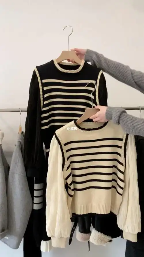超好卖两色拼接毛衣