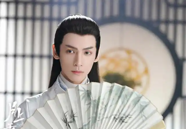 《皓衣行》还在拍摄,罗云熙新剧预告上线,男女主角颜值太般配了