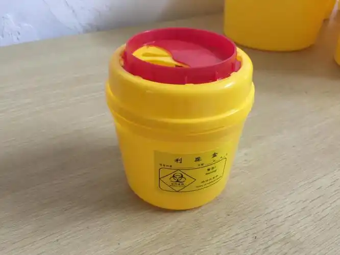 利器盒一次性圆形方形锐器盒废物盒垃圾桶黄色塑料废物桶 黄色 方形3l