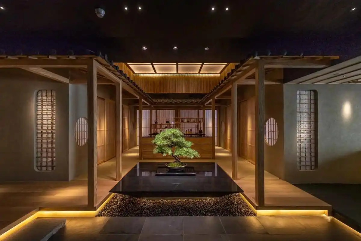 500平高端日料餐厅设计分享.我们采用日式旅馆榻榻米风格,让 - 抖音