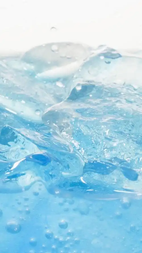 看了能让人凉快诶蓝色简单壁纸