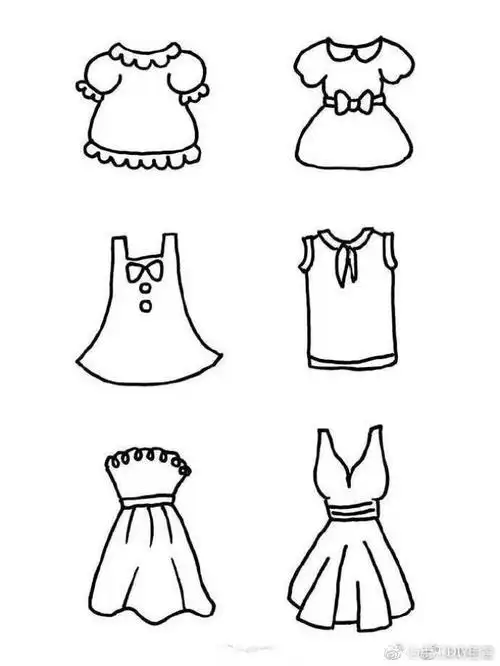 女生日常服装简笔画