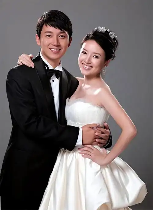 从不秀恩爱的10对明星夫妻(曾经爱得不顾一切)(34)