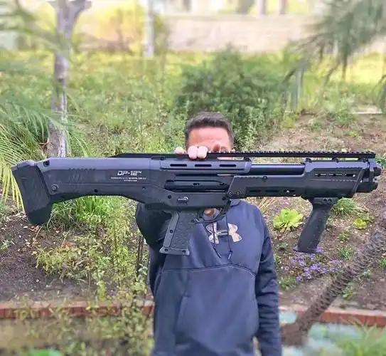 【dp-12霰弹枪图集】双管的威慑力是不是更大?_战术_公众_备份