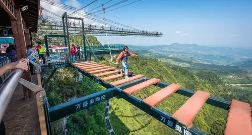 亲子篇攻略 | 梦幻奥陶纪,这才是重庆夏天的必打卡之地