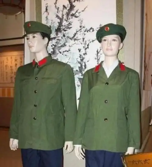 新中国成立后,警服的几次变迁,变的是样式,不变的是守护