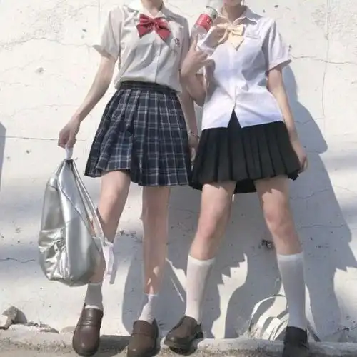冷澈ins意境唯美jk制服闺蜜头像